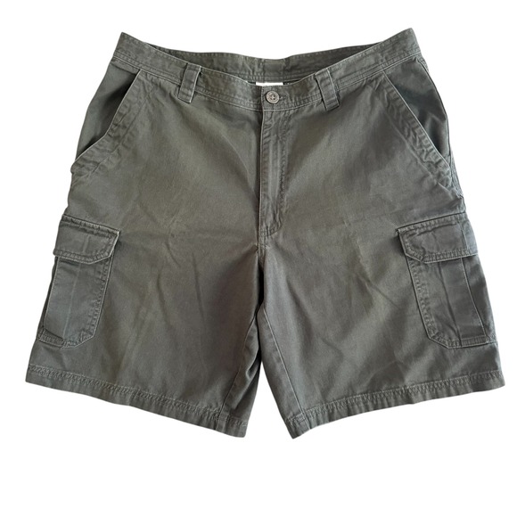 Columbia 36W 10L (Actual 36x9) Green Gray Cotton Cargo Men's Shorts AM4692 - Picture 1 of 9